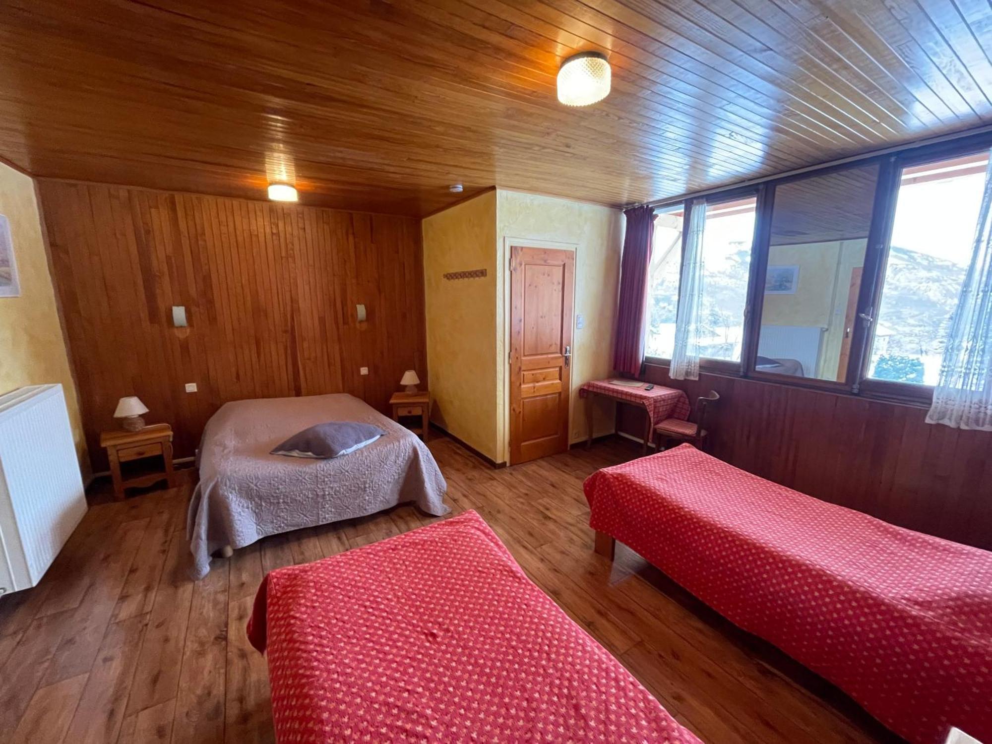 Les Sorbiers Hotel Montricher-le-Bochet Luaran gambar